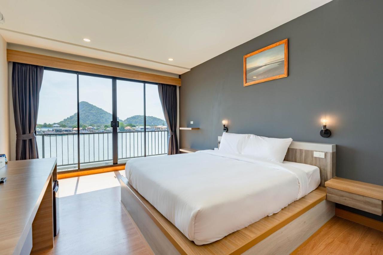 Hotel The Blue C Donsak Surat Thani Zewnętrze zdjęcie
